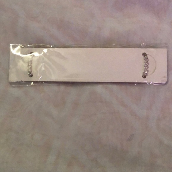 New Anklet - Picture 3 of 3